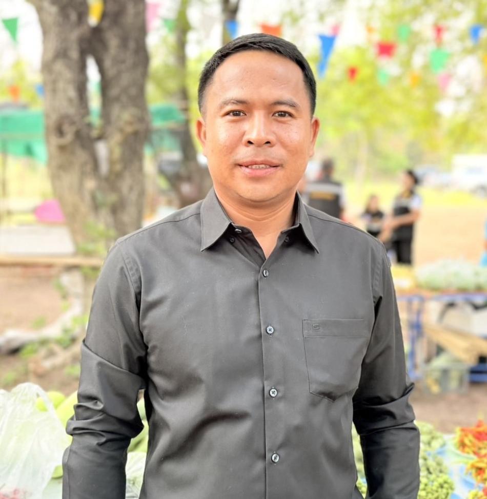 ร่วมกิจกรรมการจัดการความรู้เพื่อเสริมสร้างความสุขและความเข้มแข็งของชุมชน